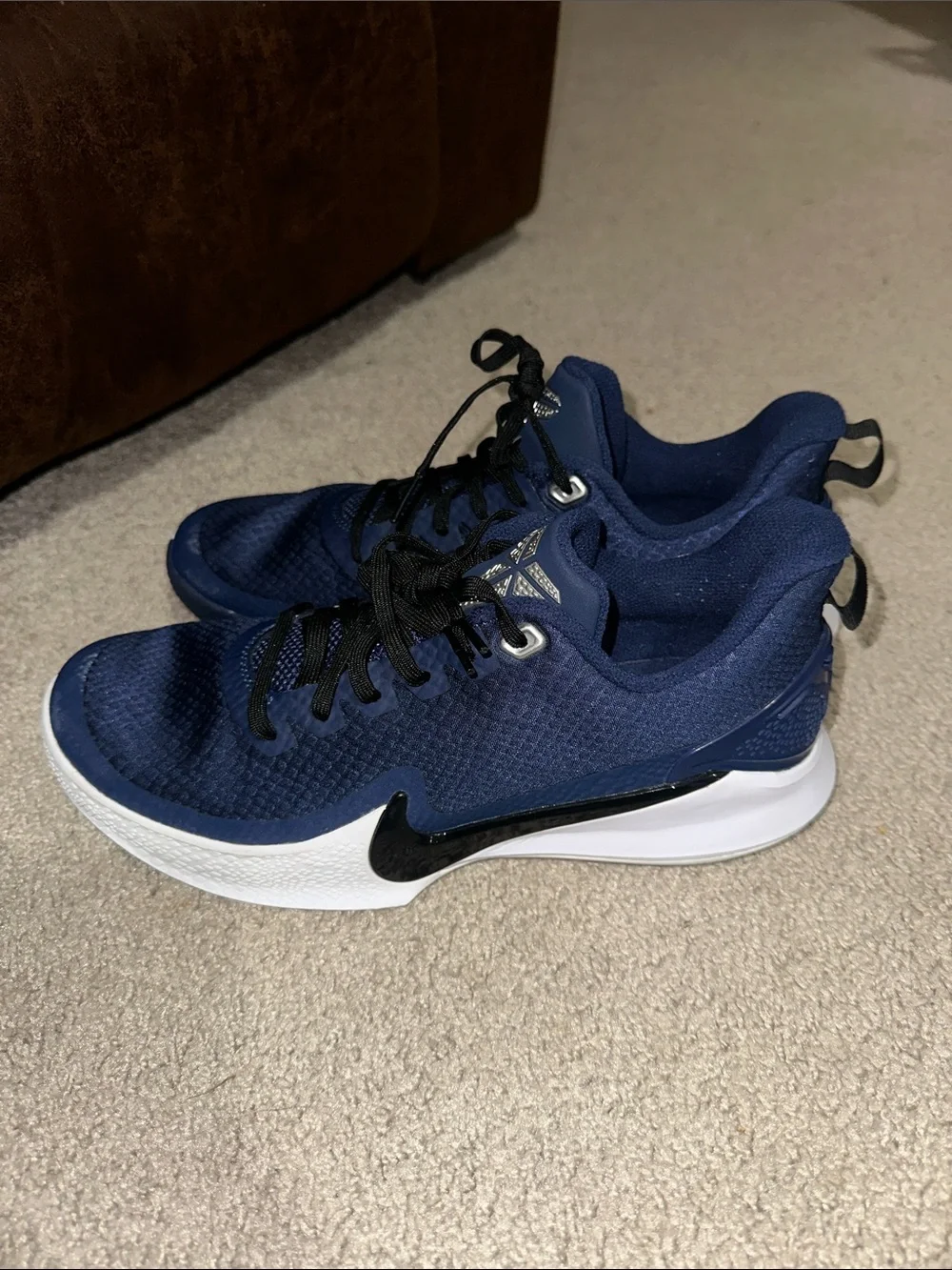 Nike Mamba Focus TB Kobe size 9.5 Midnight Navy AT1214 401 EUC Basketball Shoes